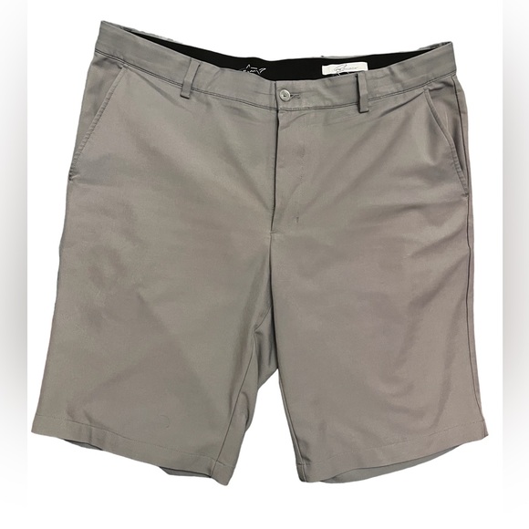 Greg Norman Collection Other - Greg Norman Golf Shorts